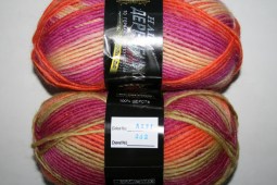 Пряжа Color City НАША ДЕРЕВЕНЬКА (Цвет: 8831 оранжево-малиновый)